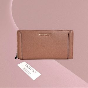 🎊🛍NWT The Perfect Ellen Tracy Saffiano Wallet